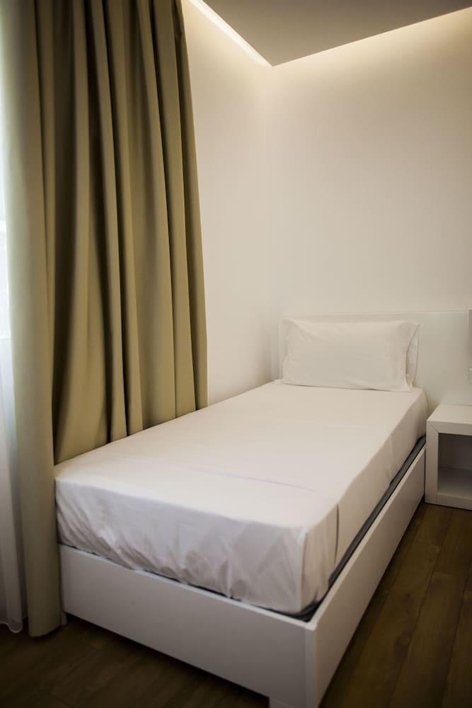 Hotel Prestige Durres 5*
