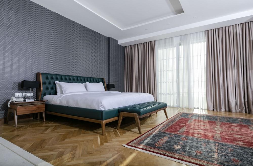 Prestige Durres